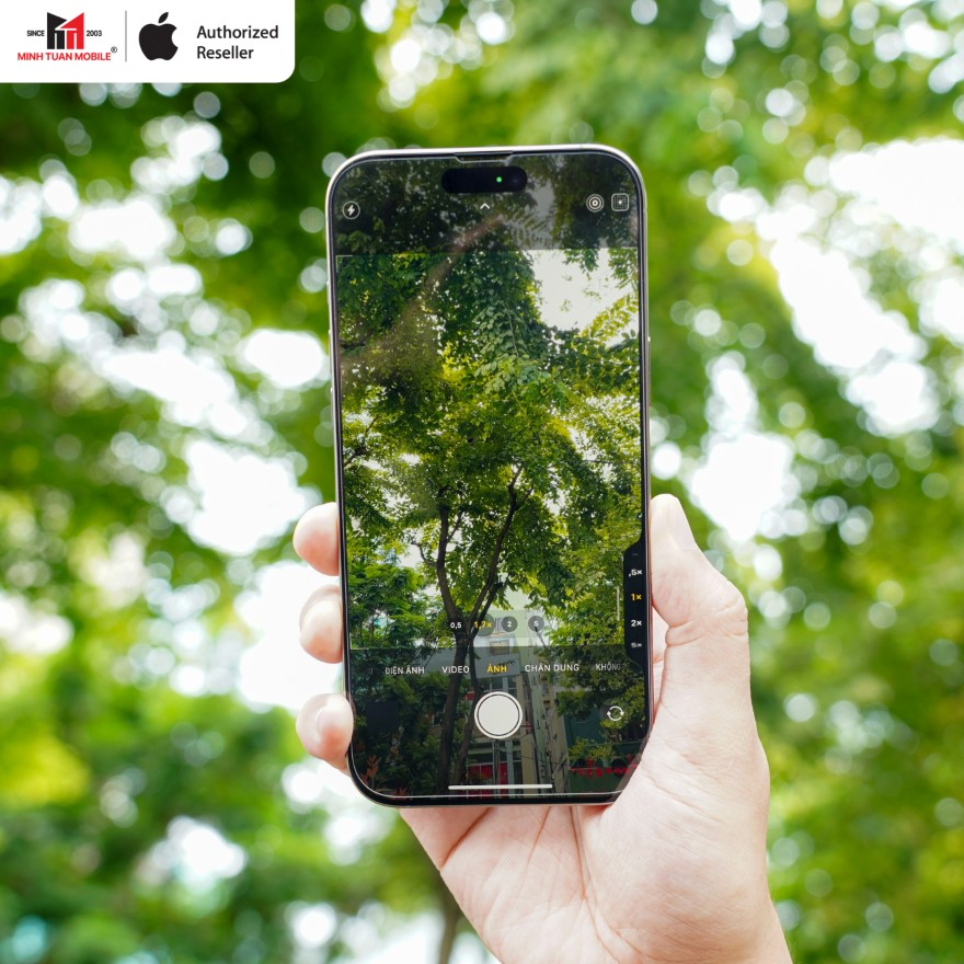 Du Xuân nên chọn iPhone nào pin trâu, camera đỉnh?