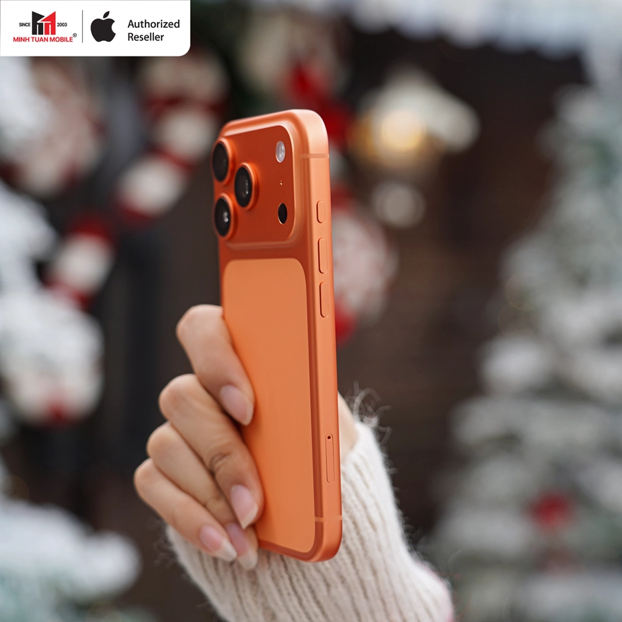 Xông đất 2026, chọn iPhone 17 Pro màu cam may mắn cả năm