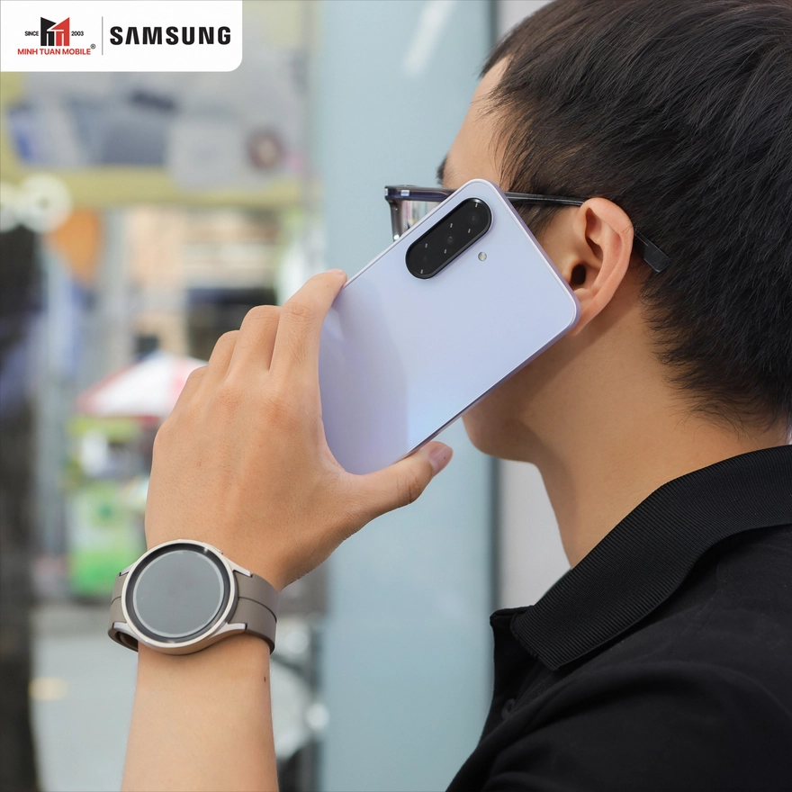 galaxy-a53-galaxy-a36-nhan-ban-update-thang-1-va-55-loi