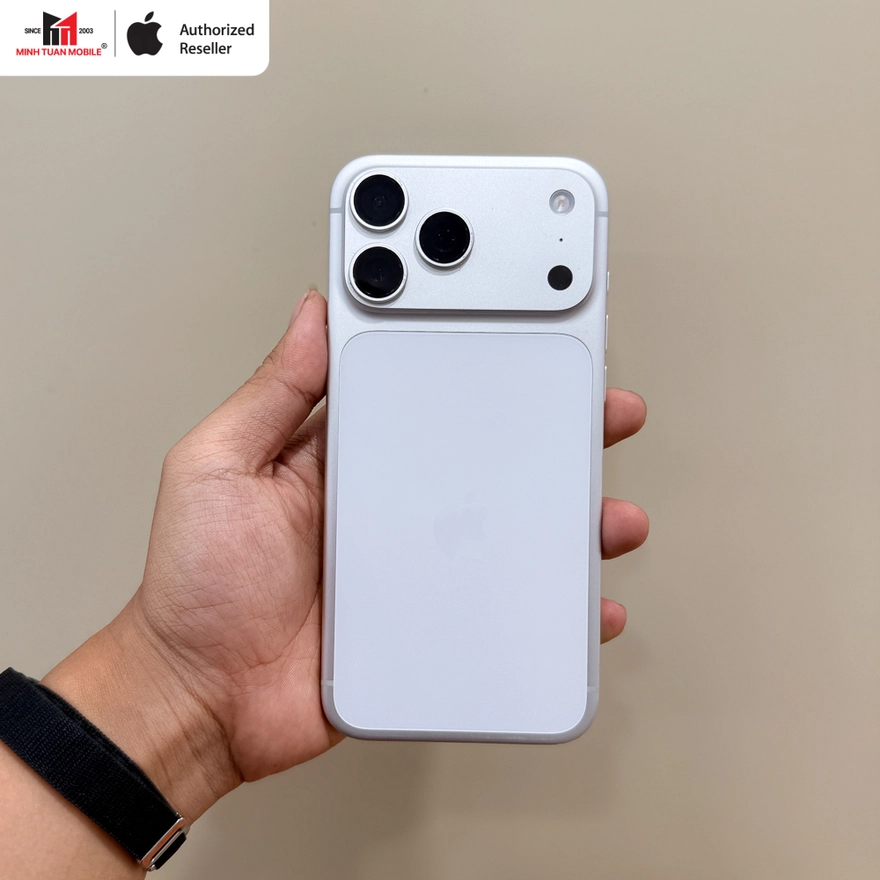 Tuổi Sửu 2026 mua điện thoại màu gì để tiền vào như nước?