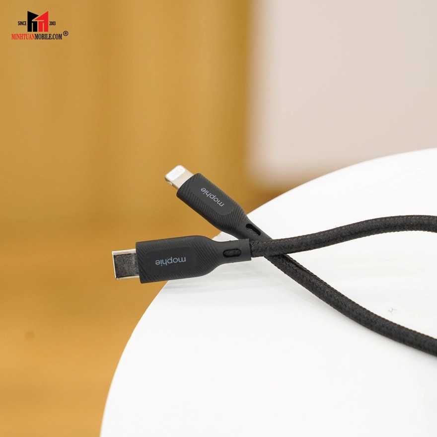 5 phụ kiện iPhone cần sắm cho ngày Tết vui chơi trẩy hội