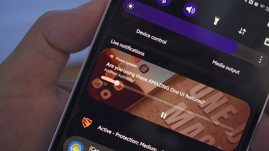 Hết thời phát nhạc nền miễn phí trên YouTube