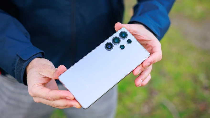 Rò rỉ ngày đặt trước Galaxy S26: Tặng kèm sạc 60W miễn phí?