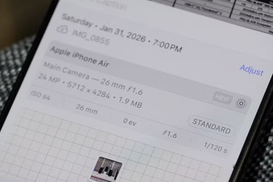 Đừng lãng phí bộ nhớ iPhone với ảnh JPEG