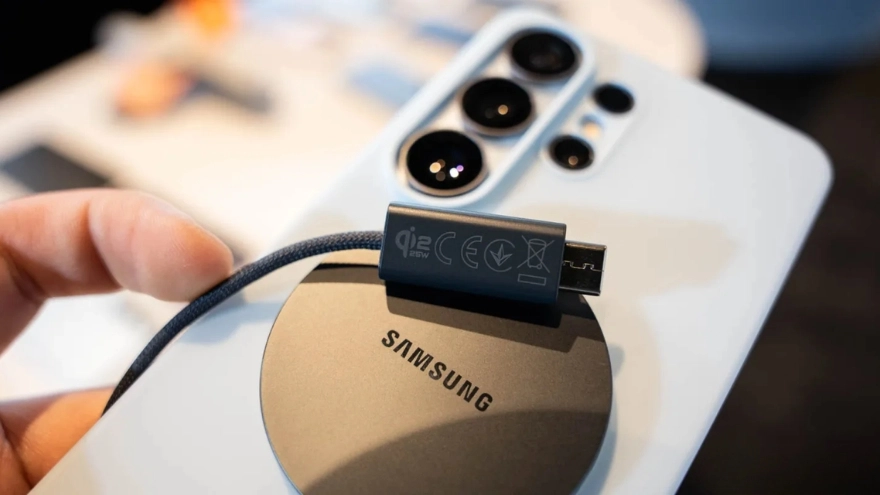 Galaxy S26 Ultra: Bí mật nâng cấp sạc không dây được hé lộ