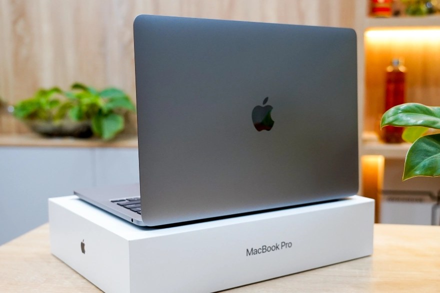 mua iPad Air M4 hay MacBook cũ