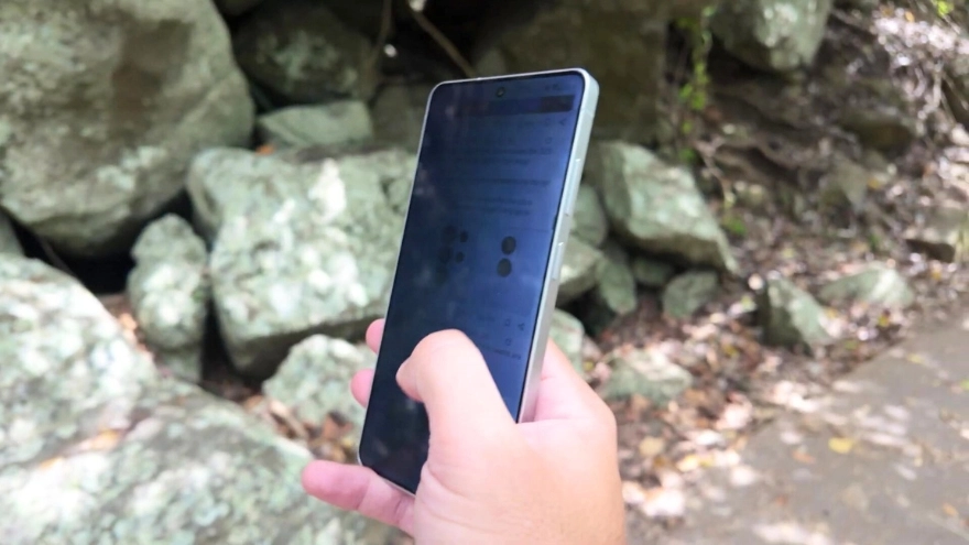 Review Màn hình Riêng tư trên Galaxy S26 Ultra đỉnh như nào?