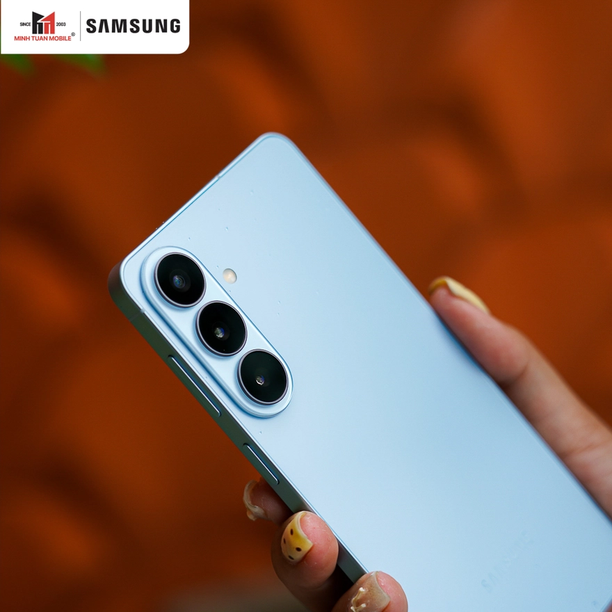 So sánh Galaxy S26 Plus và Galaxy S25 Plus: Quá giống nhau?