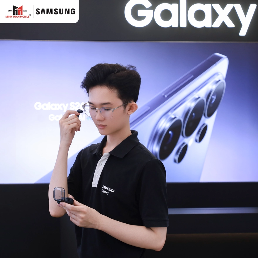 Galaxy Buds 4 Pro sau 1 tháng: Đeo cực êm, bass cực đã!