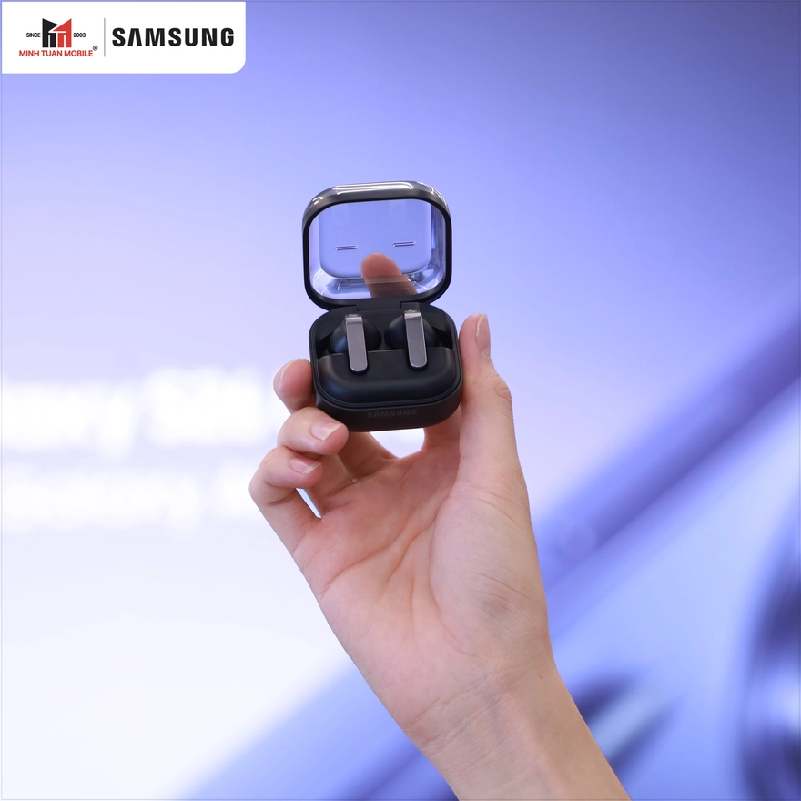 Galaxy Buds 4 Pro sau 1 tháng: Đeo cực êm, bass cực đã!