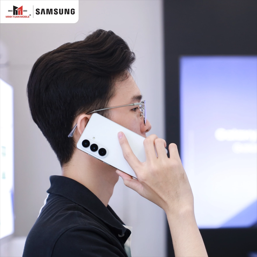 Galaxy S26: Flagship nhỏ gọn nhất, pin trâu hơn bản cũ!