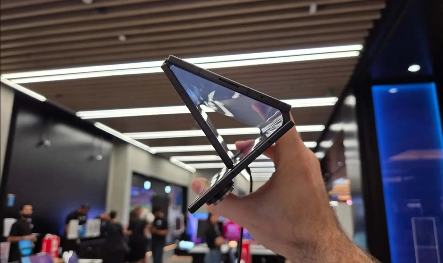 Sốc: Samsung chính thức khai tử siêu phẩm Galaxy Z TriFold!