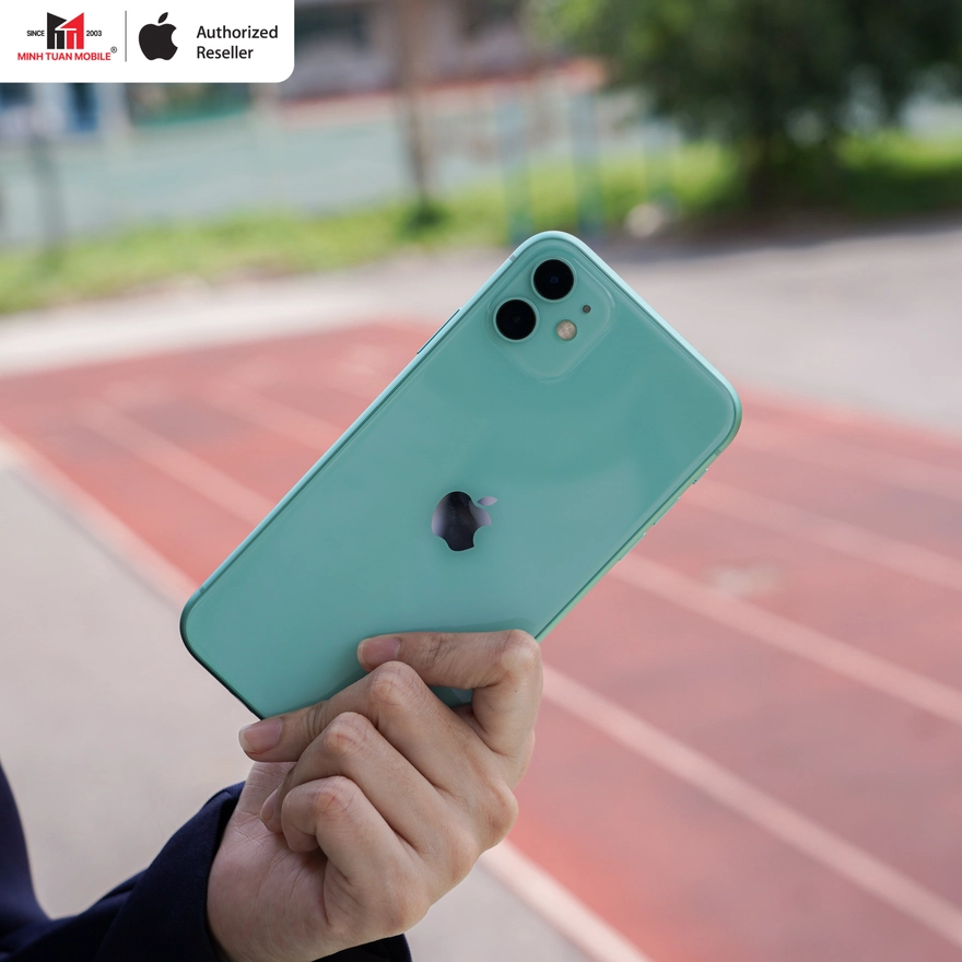 Mua iPhone làm máy phụ: Đâu là lựa chọn 