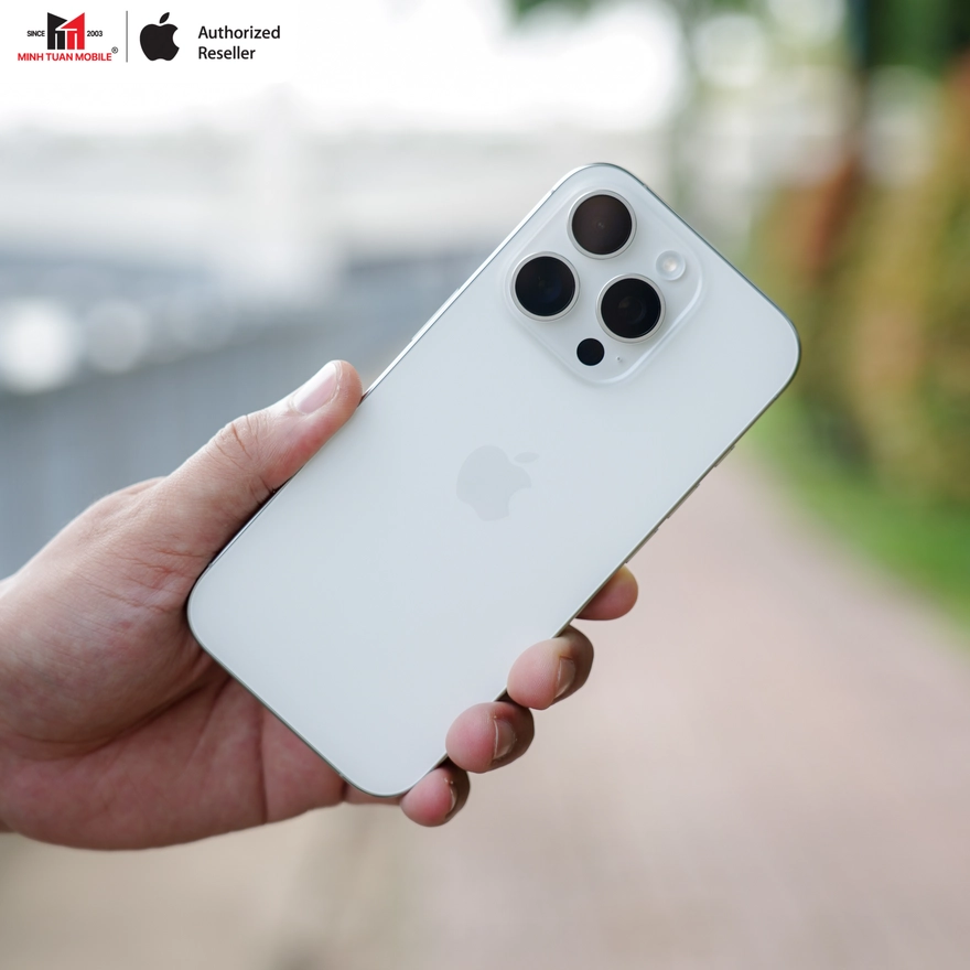 Sinh viên nên mua iPhone cũ nào dùng tốt 4 năm đại học?