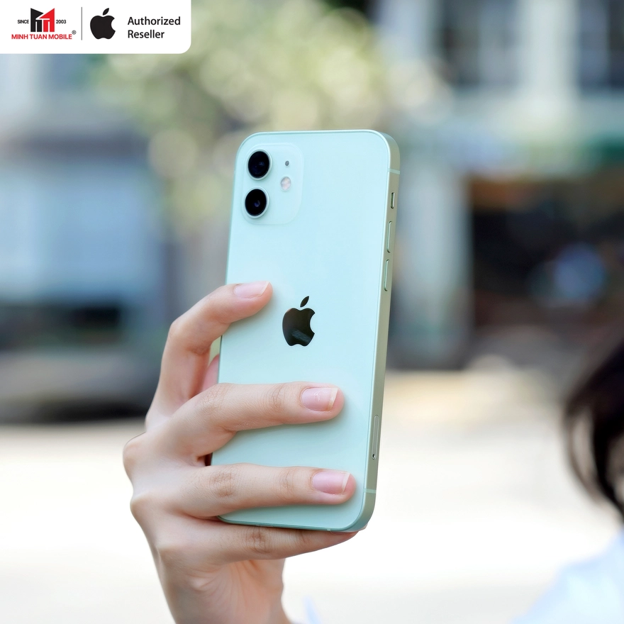 Đang dùng iPhone 12 lên đời iPhone 17e: Có nên không?