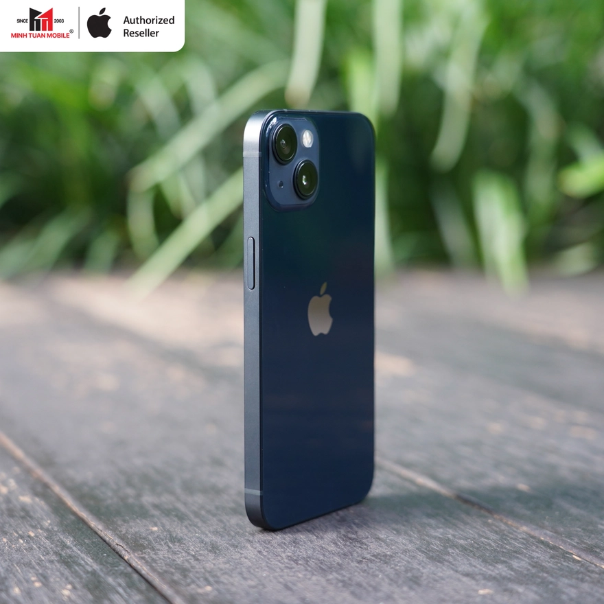 3 lý do iPhone 13 vẫn là máy quốc dân cực hời năm 2026!