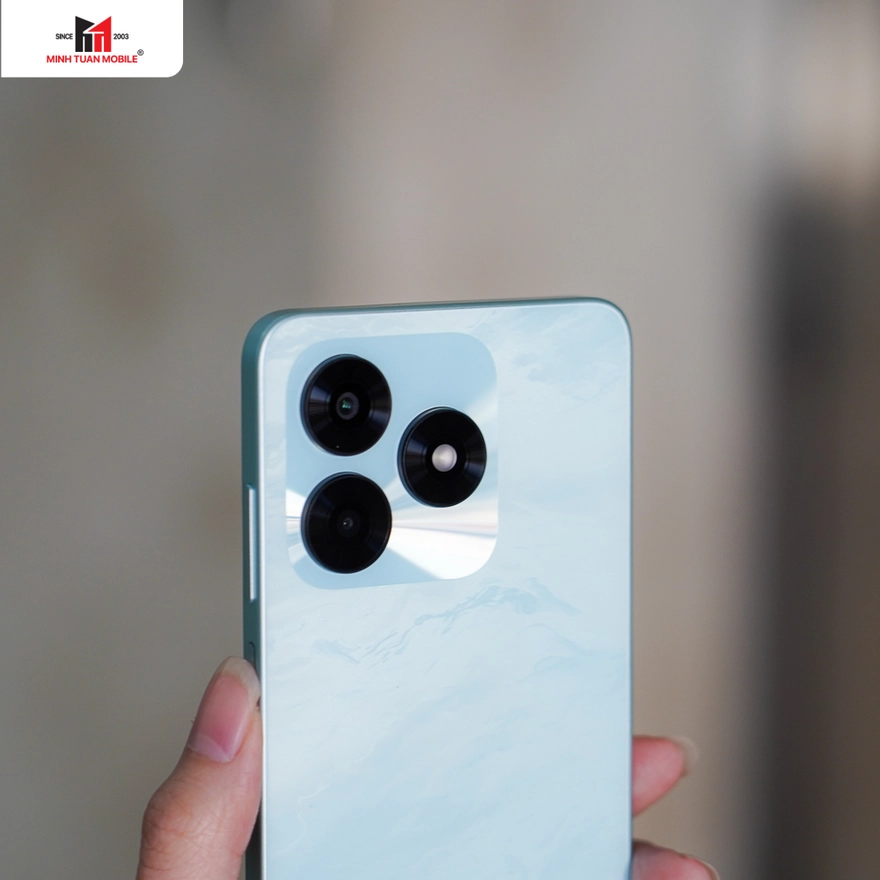 3 smartphone dưới 5 triệu tặng bố mẹ tốt nhất hiện nay