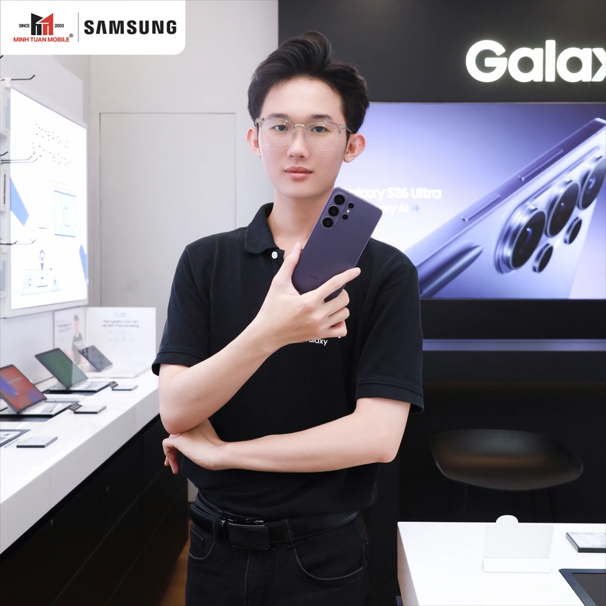 Có nên mua Xiaomi 17 hay lên thẳng Galaxy S26 Ultra xịn hơn?