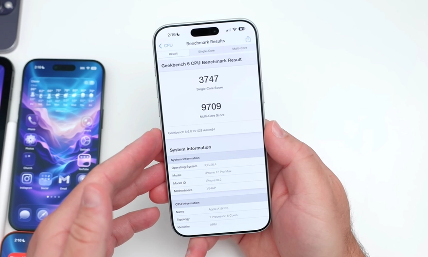 iOS 26.5 Beta 1 và iOS 26.4: Pin và hiệu năng ai hơn?