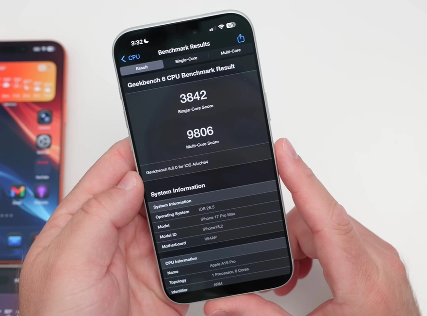 iOS 26.5 Beta 1 và iOS 26.4: Pin và hiệu năng ai hơn?