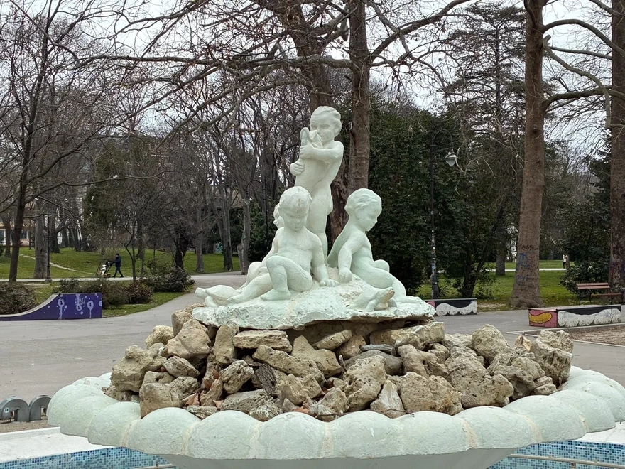 iPhone 17e: Camera đơn nhưng 