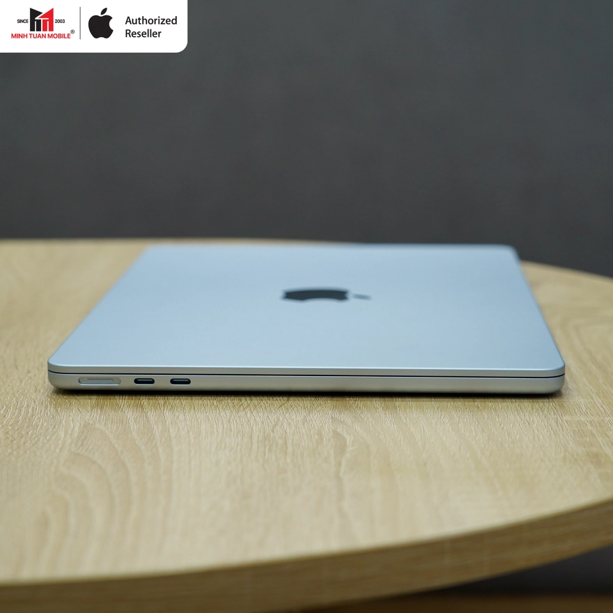 MacBook Air M4: 