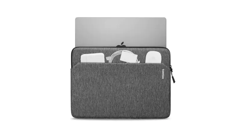 Khả năng tưởng thích của túi chống sốc MacBook 13 inch Tomtoc Sleeve Light-A18