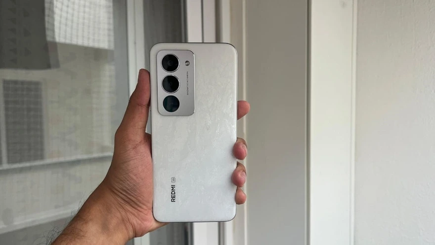 Xiaomi Redmi 15 chưa đến 4 triệu, dân văn phòng có nên 