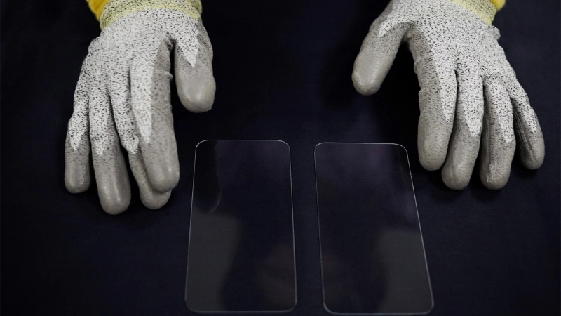 Ưu điểm nổi bật của mặt kính gốm trên các thiết bị di động