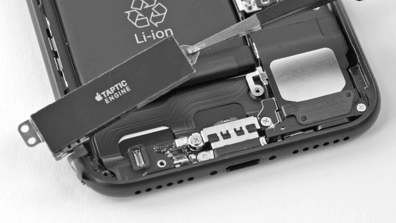 Khả năng tiết kiệm không gian phần cứng cho các linh kiện khác