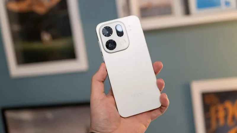 OPPO Find X9 Ultra và Find X9s ra mắt Việt Nam - Đỉnh cao camera 200MP