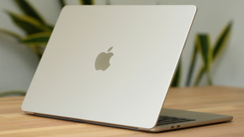 MacBook Air M5
