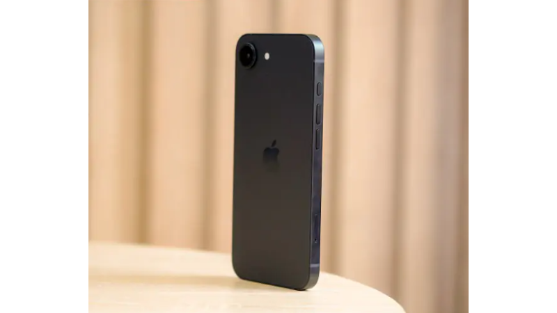 Chương trình thu cũ đổi mới giúp lên đời iPhone 16e 512GB cũ dễ dàng