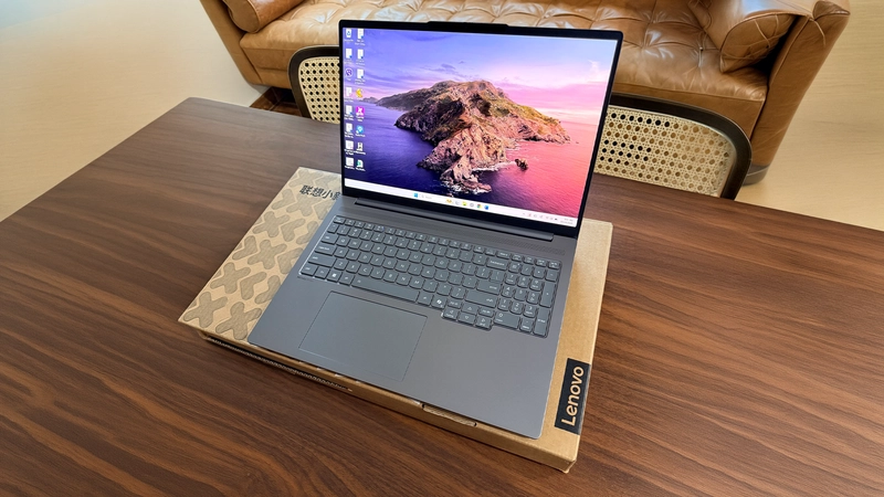 So sánh thực tế laptop Asus Fearless và Xiaoxin Pro 16 GT