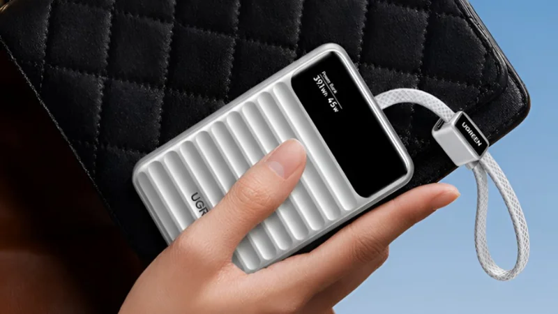 Ugreen sắp bán pin dự phòng P6 tích hợp dây sạc USB-C 