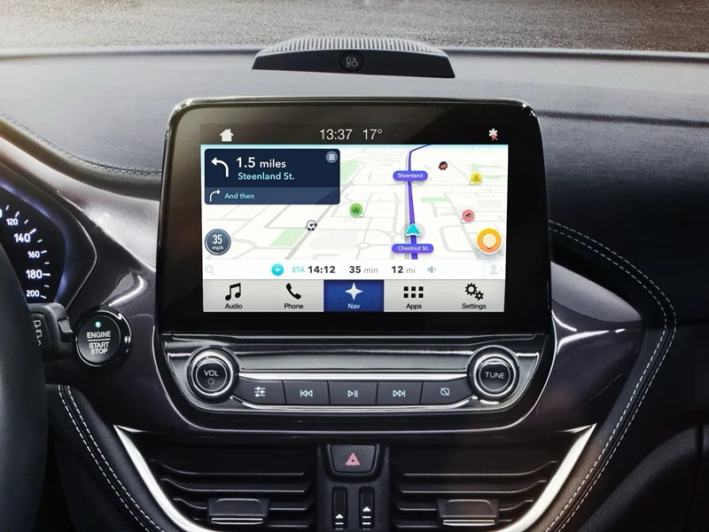 Waze hay Google Maps ứng dụng chỉ đường nào tốt hơn cho tài xế