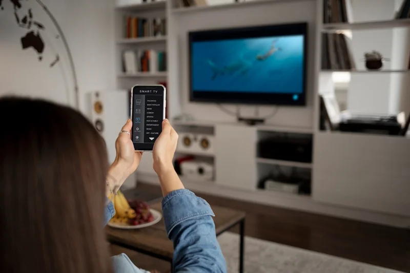 Làm thế nào để tận dụng Bluetooth trên Smart TV? Cách kết nối với thiết bị khác hiệu quả 