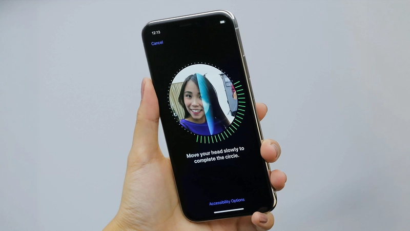 Nhận diện khuôn mặt 3D (Face ID)