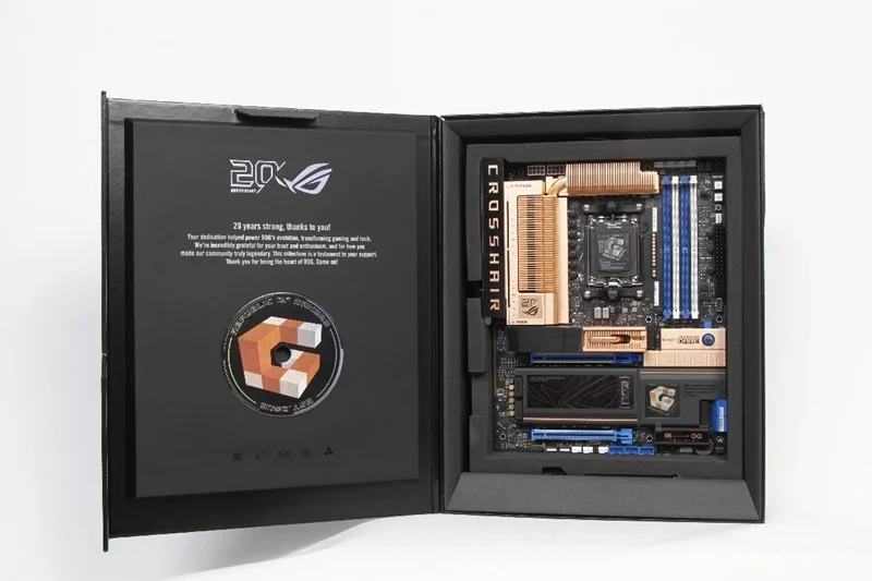 ASUS ra mắt bo mạch chủ ROG Crosshair 2006 kỷ niệm 20 năm