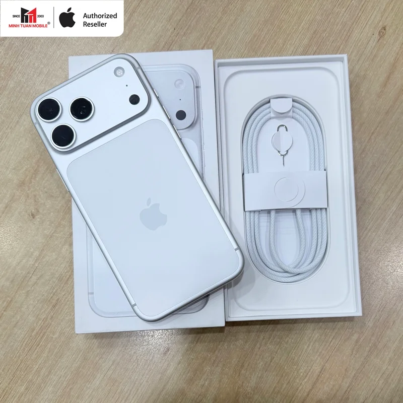 Săn iPhone 17 Pro Max Sliver giảm giá khung giờ vàng