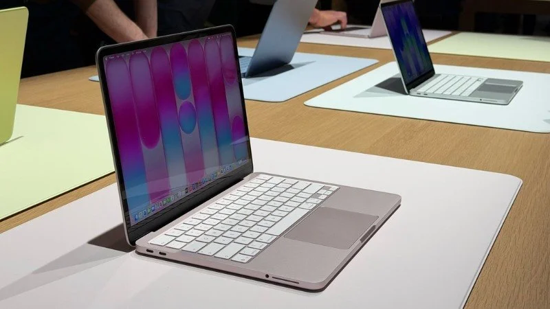 MacBook Neo
