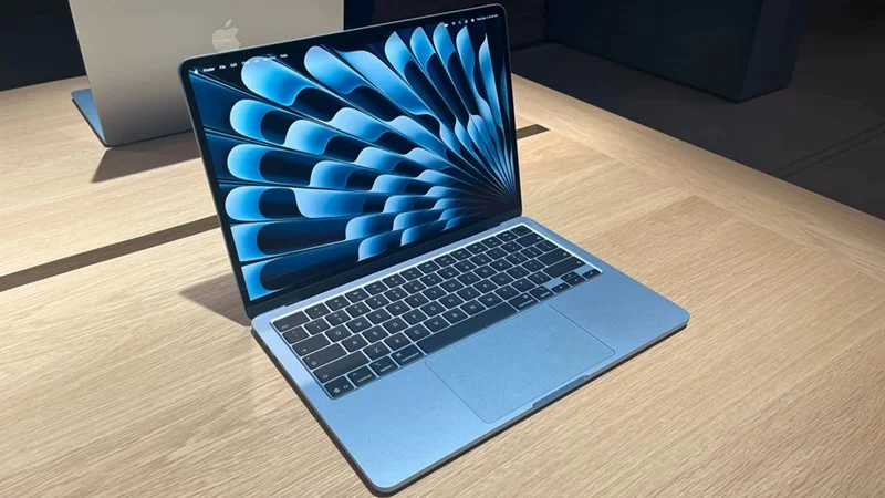 MacBook Air M5 giúp máy bỏ xa nền tảng công nghệ mà dòng M3 sở hữu