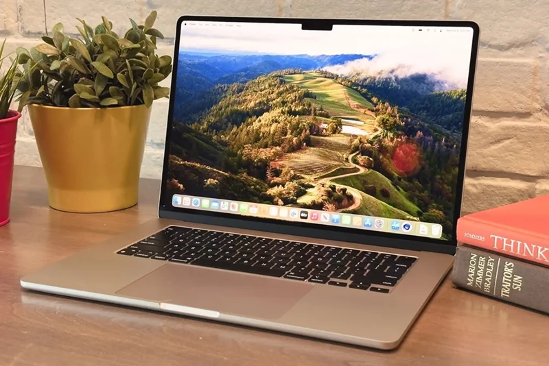 MacBook Air M5 giải quyết triệt để bài toán kinh tế lẫn hiệu năng này cho người dùng