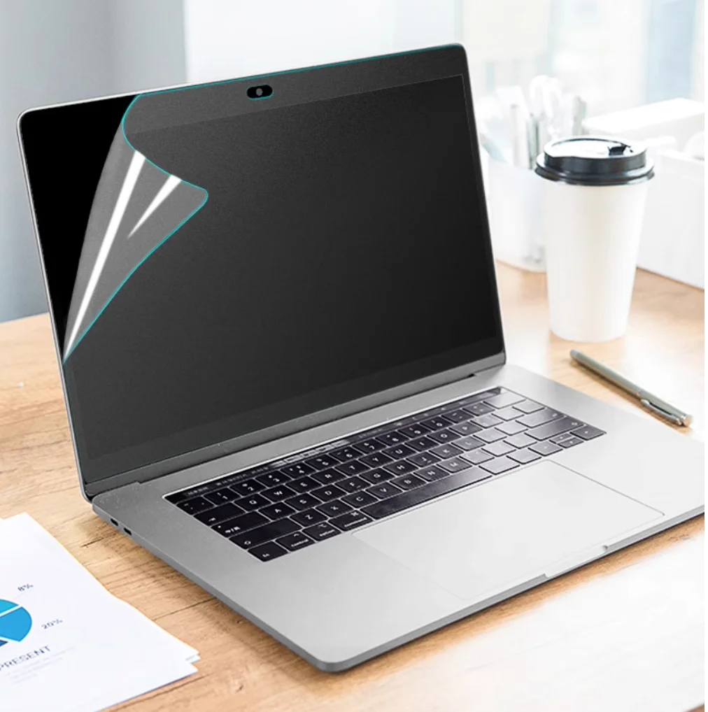 Có nhiều loại miếng dán MacBook Air M5