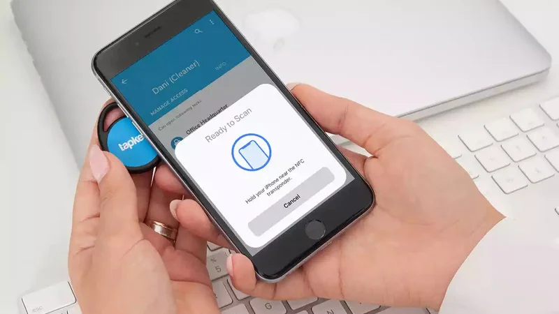 Cách bật NFC trên iPhone chuẩn xác trên từng thế hệ