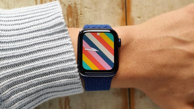Apple Watch nhận đợt cắt giảm lớn nhất lịch sử
