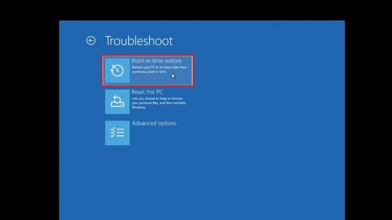 Point-in-time Restore giúp khôi phục toàn bộ hệ thống khi gặp sự cố