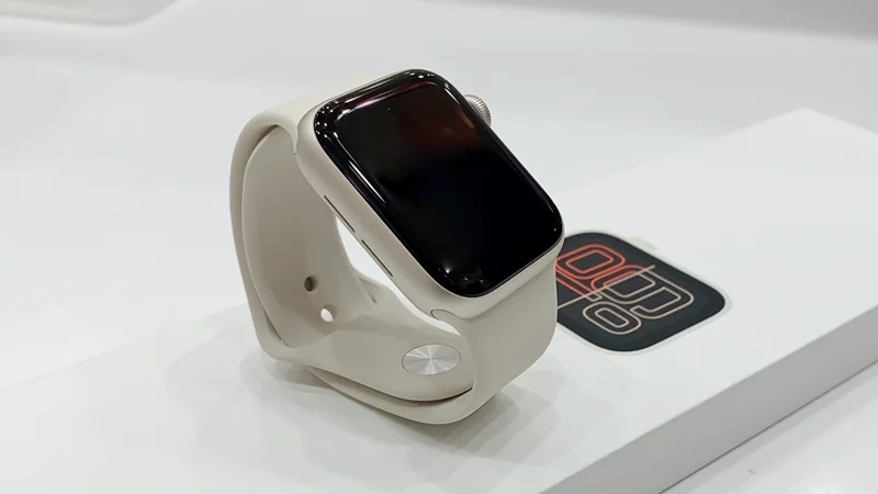 Apple Watch SE thế hệ mới lựa chọn kinh tế nhất