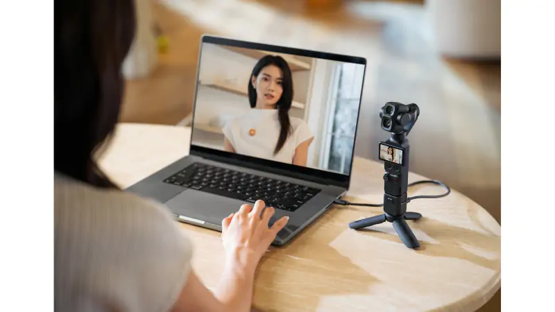 Máy quay cầm tay DJI Osmo Pocket 4P Standard Combo