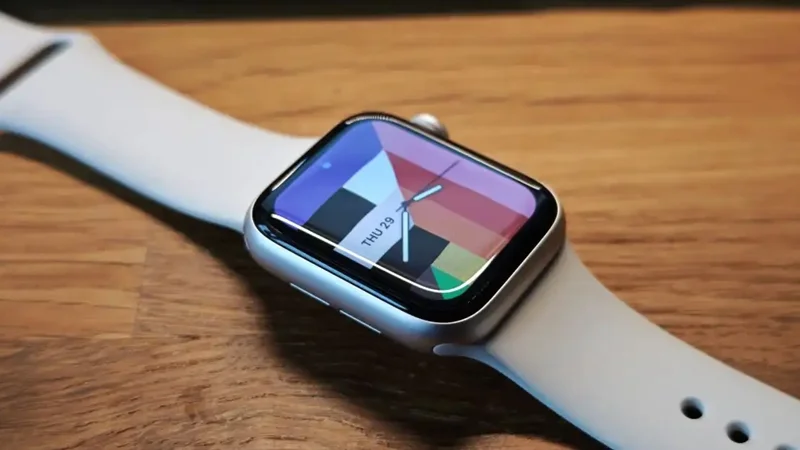 Mua Apple Watch SE 3 chính hãng trợ giá tốt tại Minh Tuấn Mobile